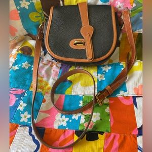 Vintage Dooney Burke black leather Tack Bag Crossbody Purse